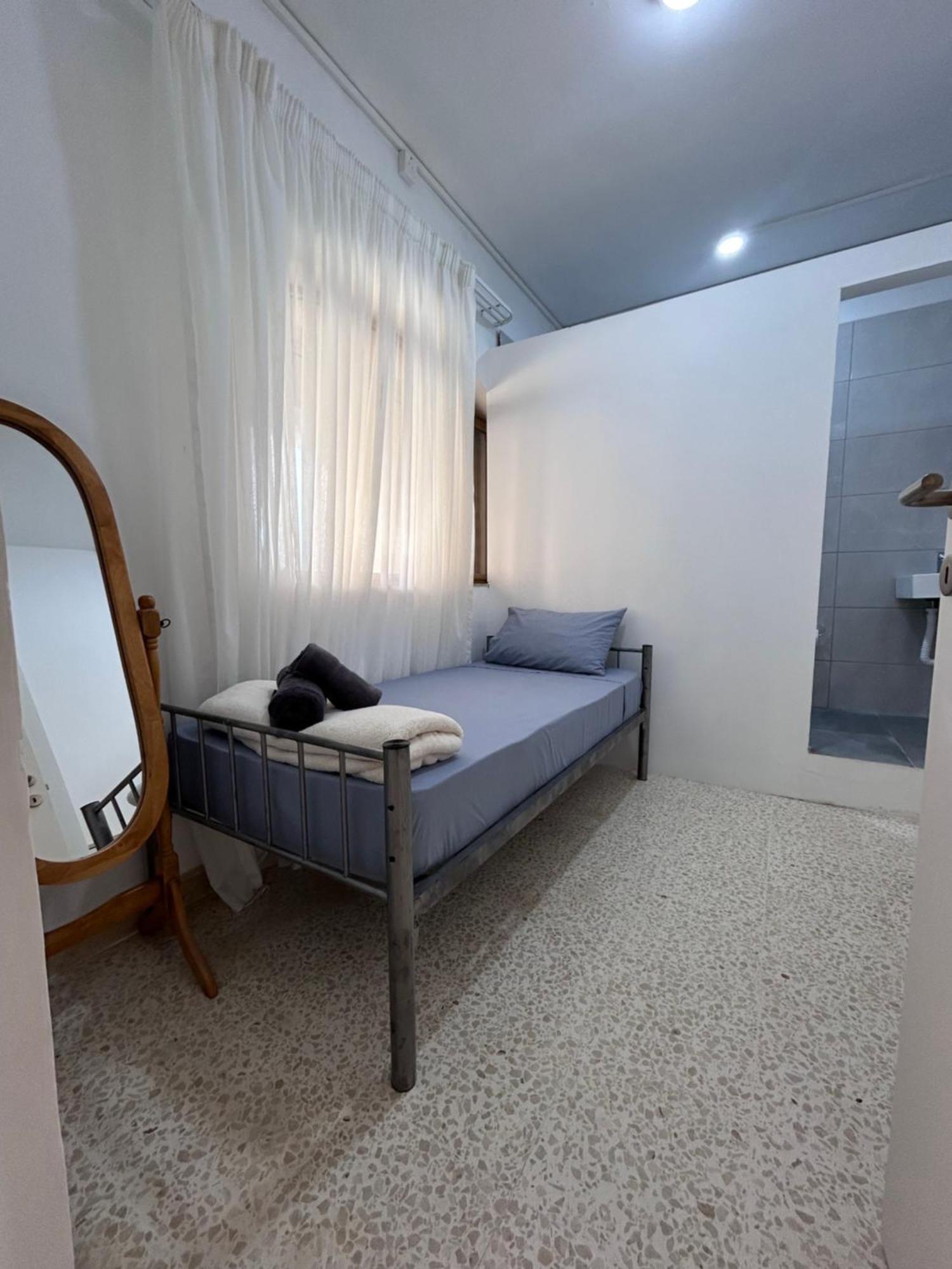 Private Room San Ġwann Buitenkant foto
